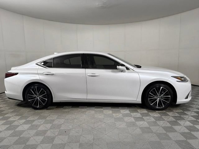 Certified 2024 Lexus ES 350 w/ Premium Package FWD image 15