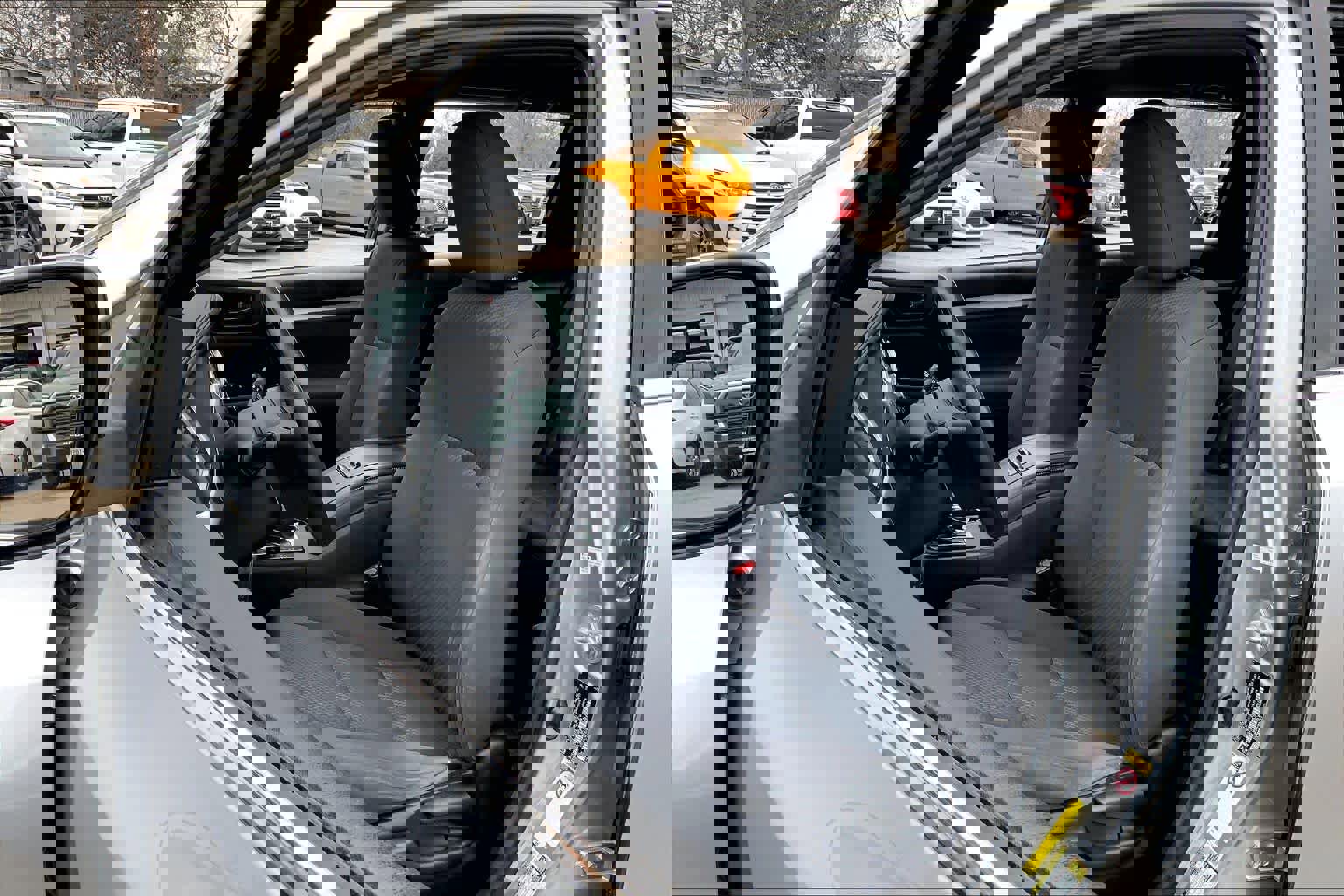 Used 2015 Toyota Highlander LE image 8