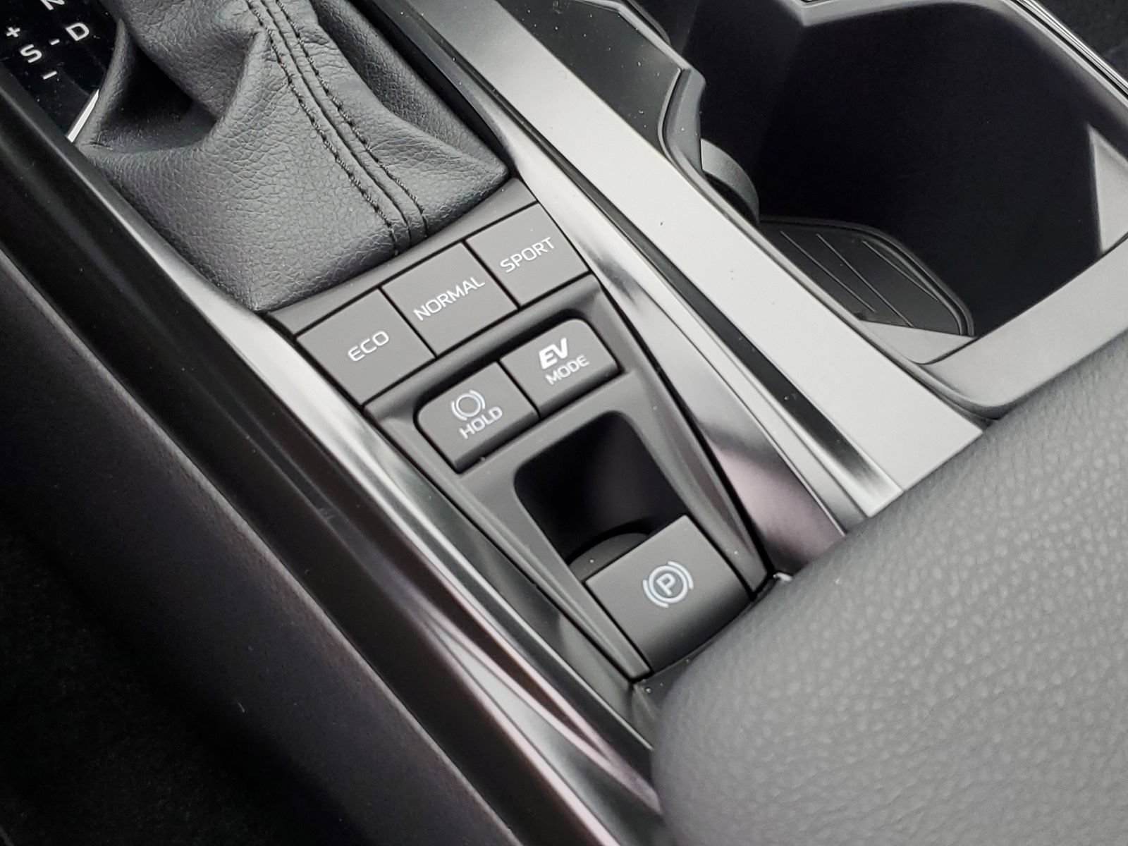 New 2026 Toyota Camry SE FWD image 31