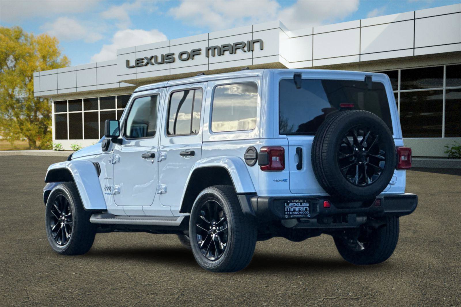 Used 2021 Jeep Wrangler Unlimited Sahara w/ Cold Weather Group image 3