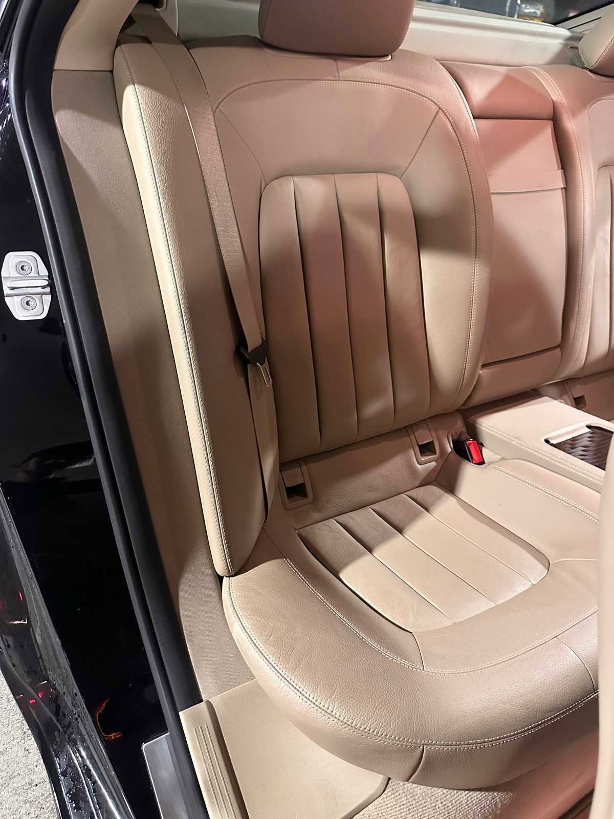 Used 2012 Mercedes-Benz CLS 550 4MATIC image 12