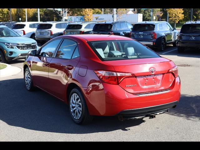 Used 2017 Toyota Corolla LE image 4