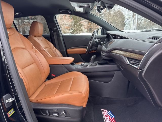 Used 2020 Cadillac XT4 Sport AWD/4WD image 24