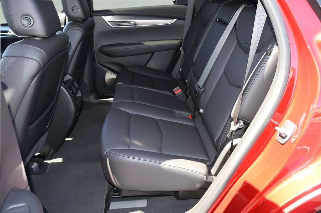 Certified 2023 Cadillac XT5 Luxury image 12
