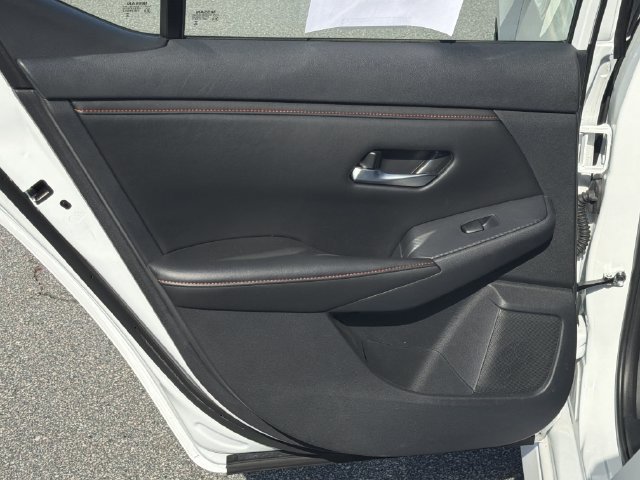 Certified 2025 Nissan Sentra SR FWD image 23