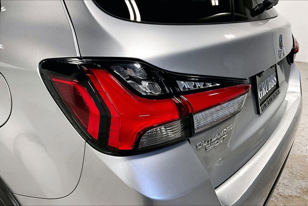 Used 2024 Mitsubishi Outlander Sport ES image 39