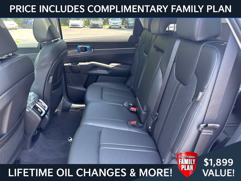 New 2026 Kia Sorento S w/ S Panoramic Sunroof Package FWD image 8