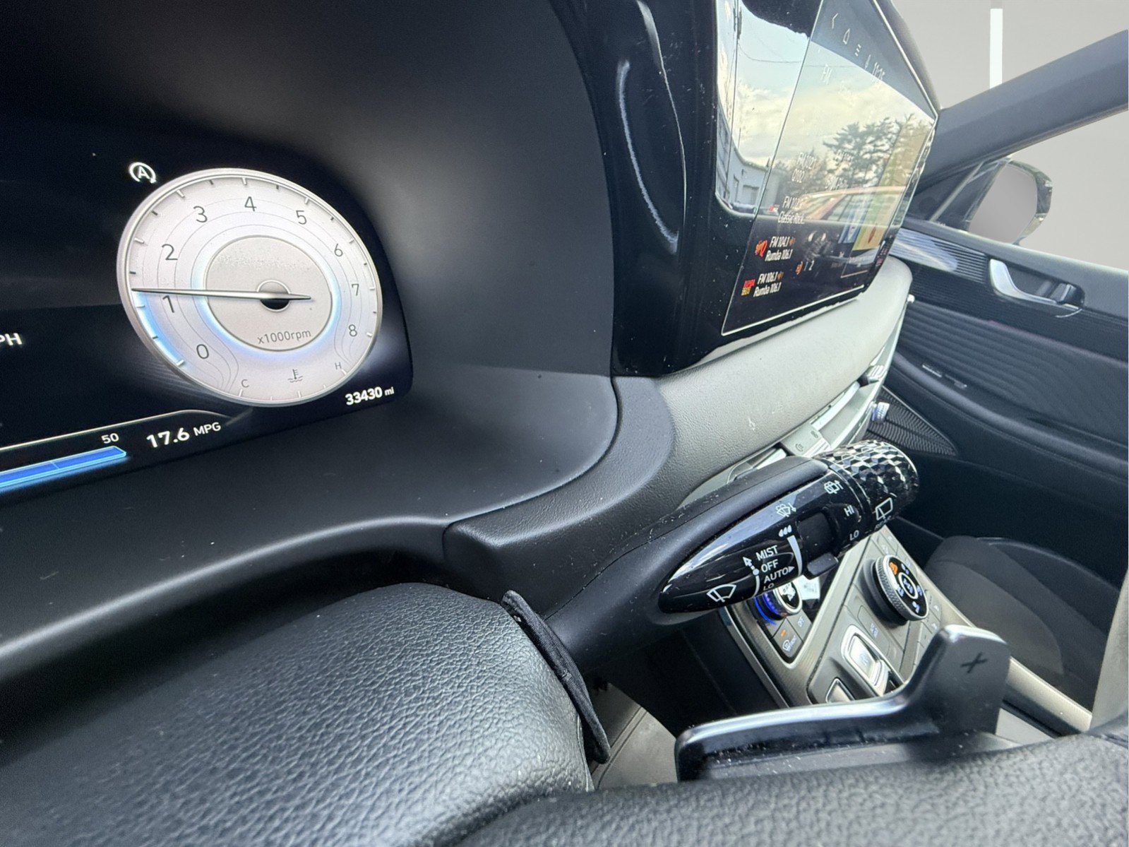 Used 2024 Hyundai Palisade Calligraphy image 26