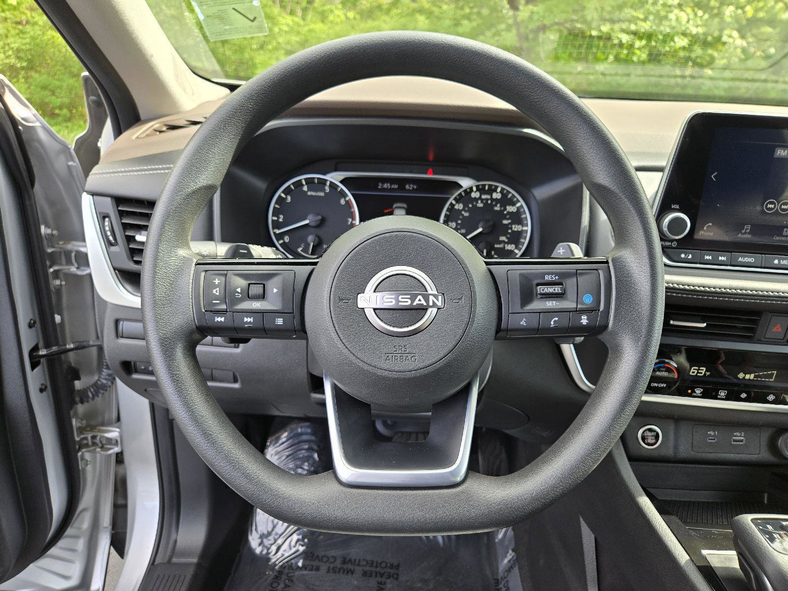 Used 2023 Nissan Rogue SV AWD/4WD image 16