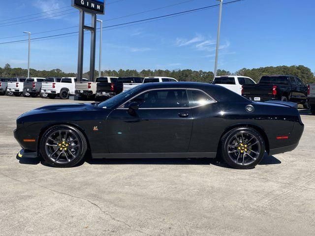 Used 2023 Dodge Challenger R/T Scat Pack w/ Plus Package RWD image 2