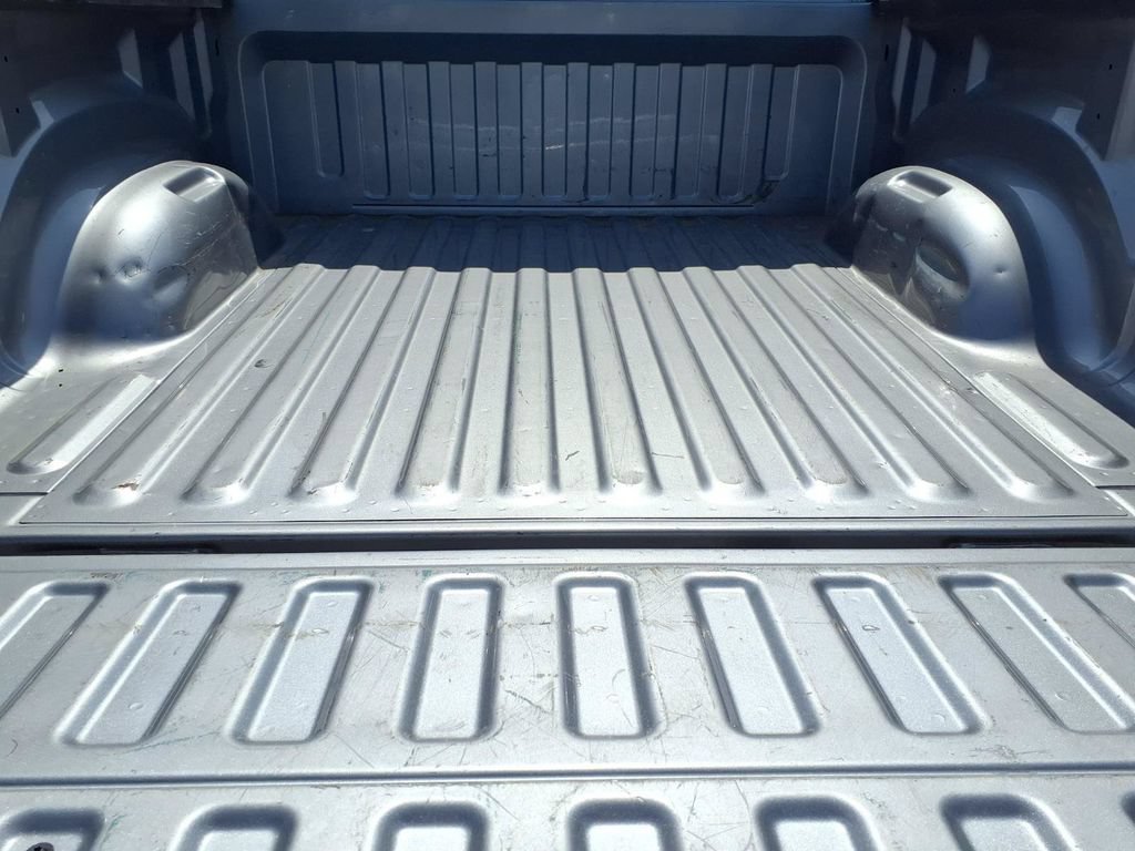 Used 2025 RAM 1500 Big Horn AWD/4WD image 11