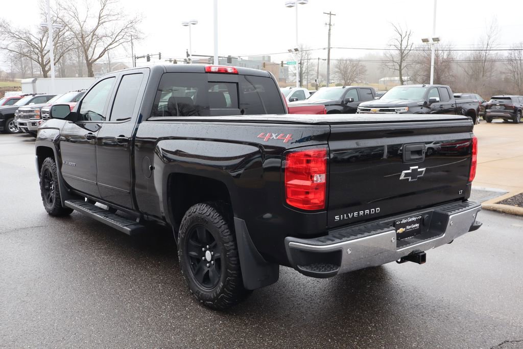 Used 2018 Chevrolet Silverado 1500 LT w/ All Star Edition image 28