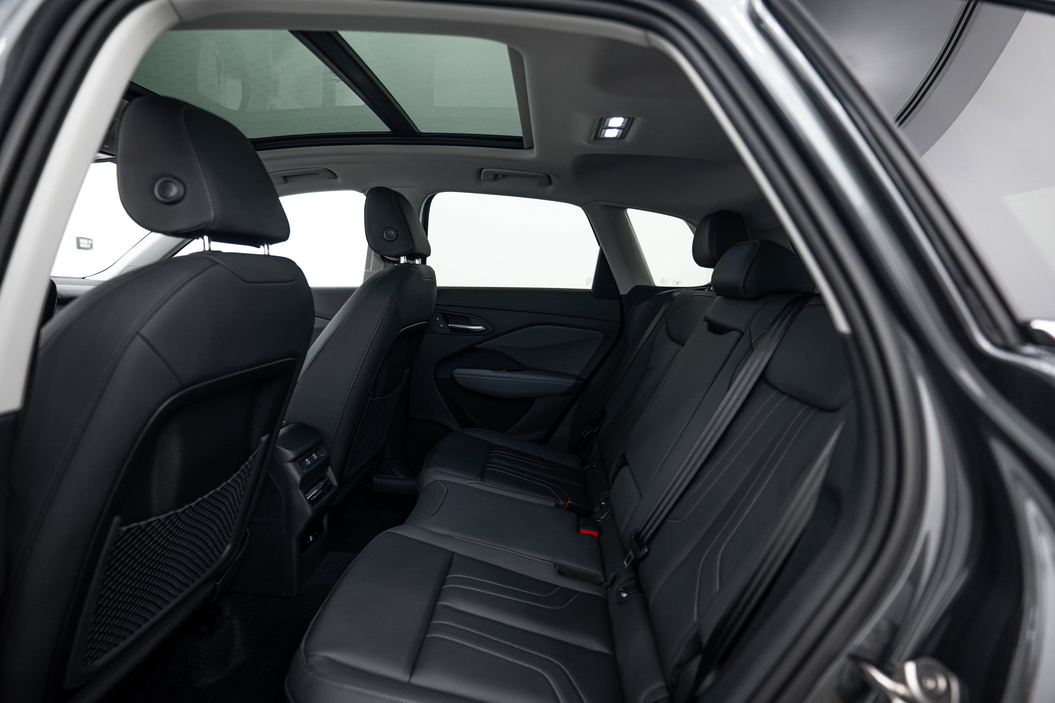 New 2026 Audi Q3 quattro 2.0T AWD/4WD image 17