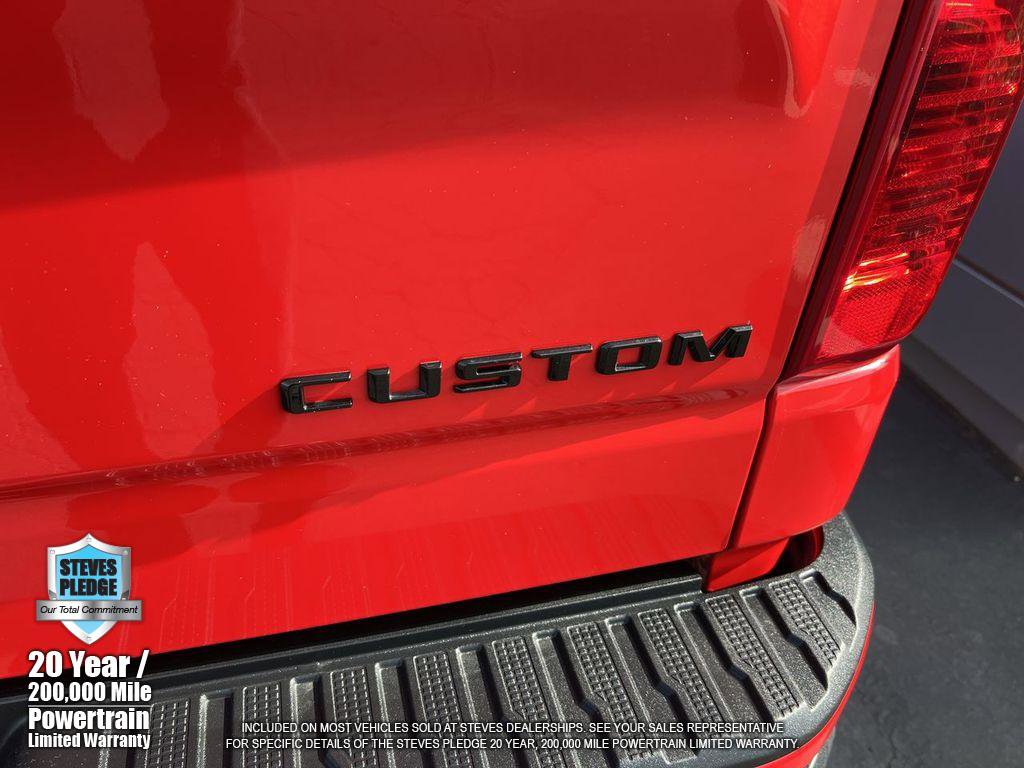 Used 2025 Chevrolet Silverado 1500 Custom w/ LPO, Dark Essentials Package image 32