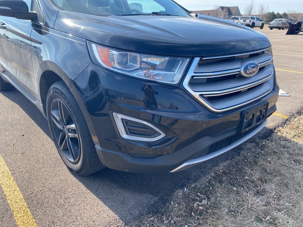Used 2018 Ford Edge SEL w/ Equipment Group 201A image 4