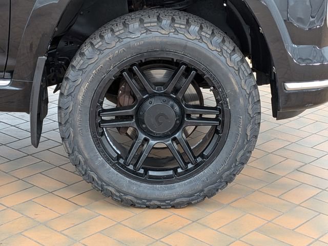 Used 2014 Toyota 4Runner Limited AWD/4WD image 10