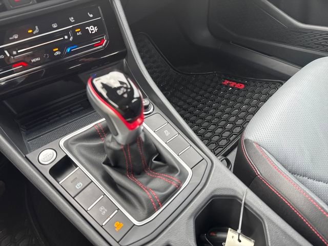 Certified 2025 Volkswagen Jetta GLI Autobahn w/ GLI Black Package image 27