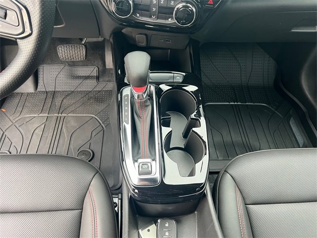 Used 2024 Chevrolet Trax RS w/ Driver Confidence Package image 11