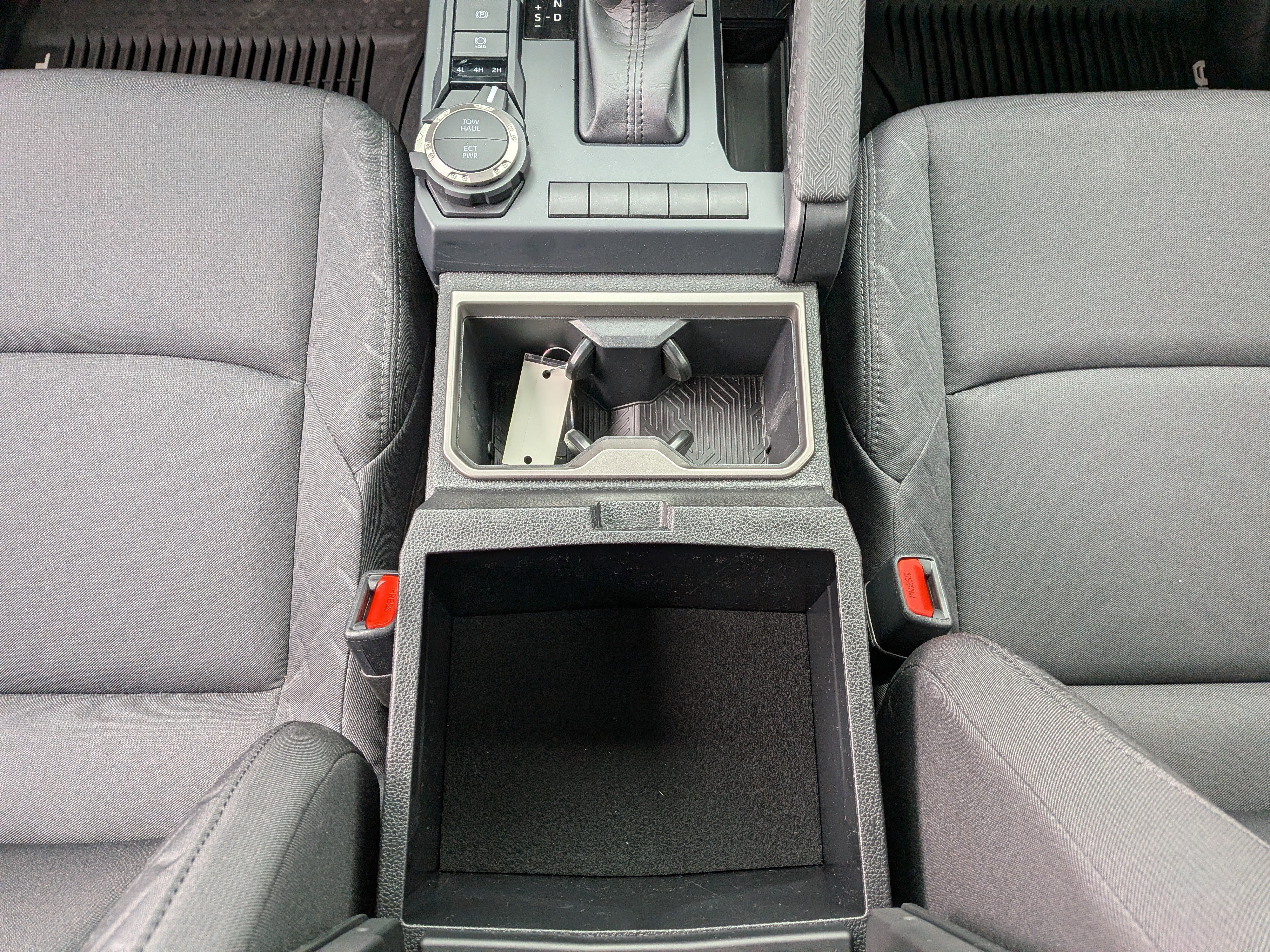 Used 2025 Toyota Tacoma SR5 image 32