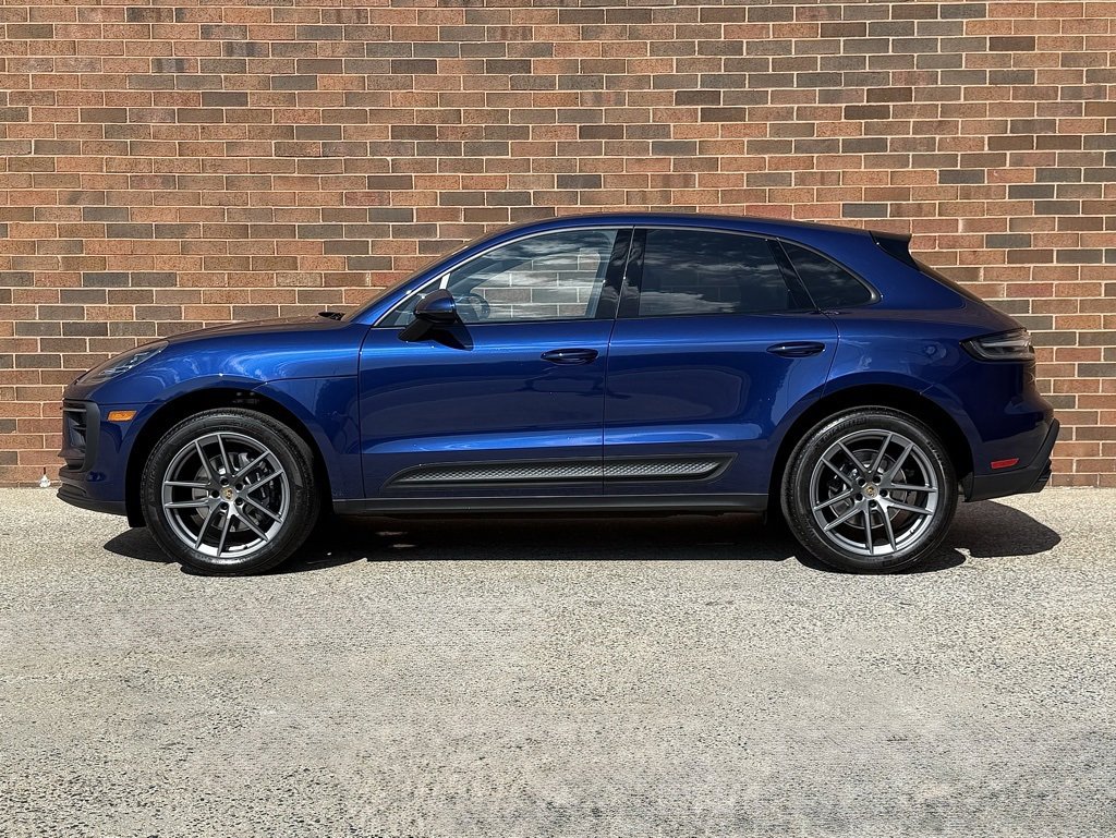 New 2026 Porsche Macan image 2