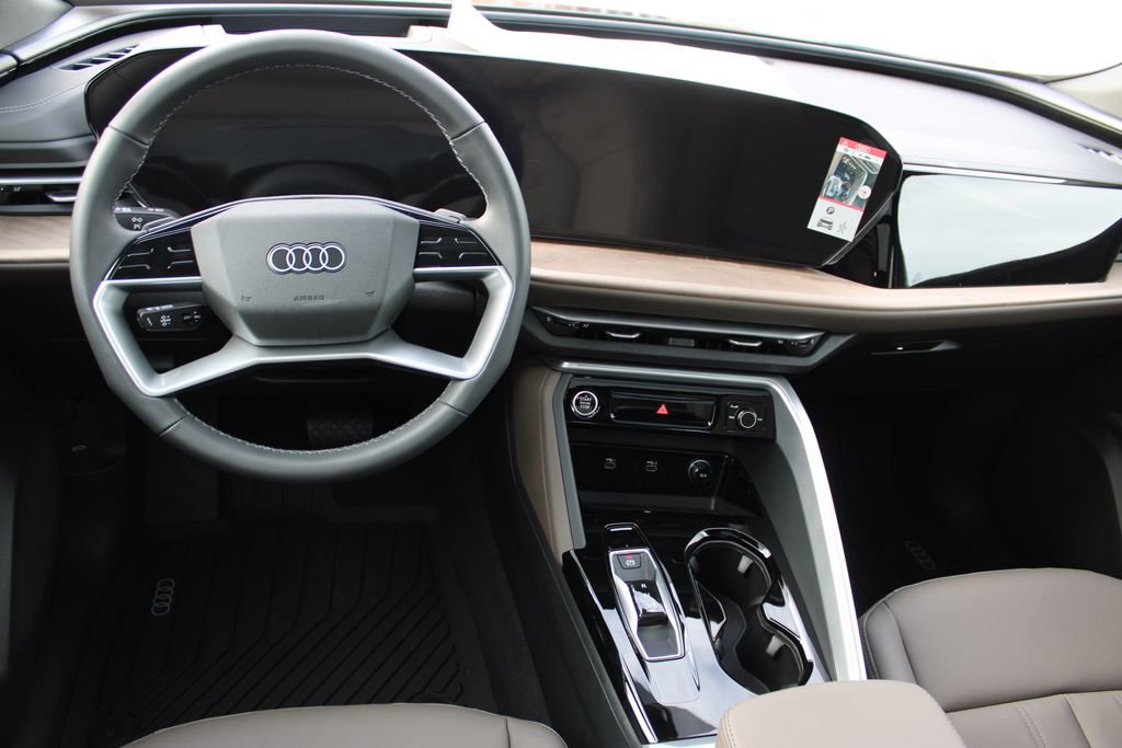 New 2025 Audi Q5 Premium Plus image 10