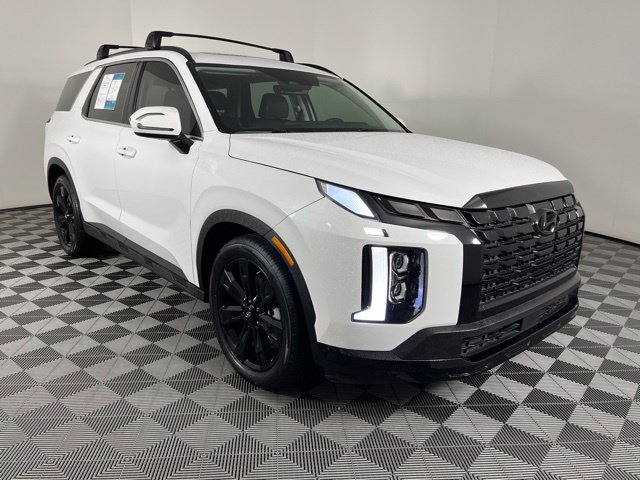 Used 2024 Hyundai Palisade XRT FWD image 3