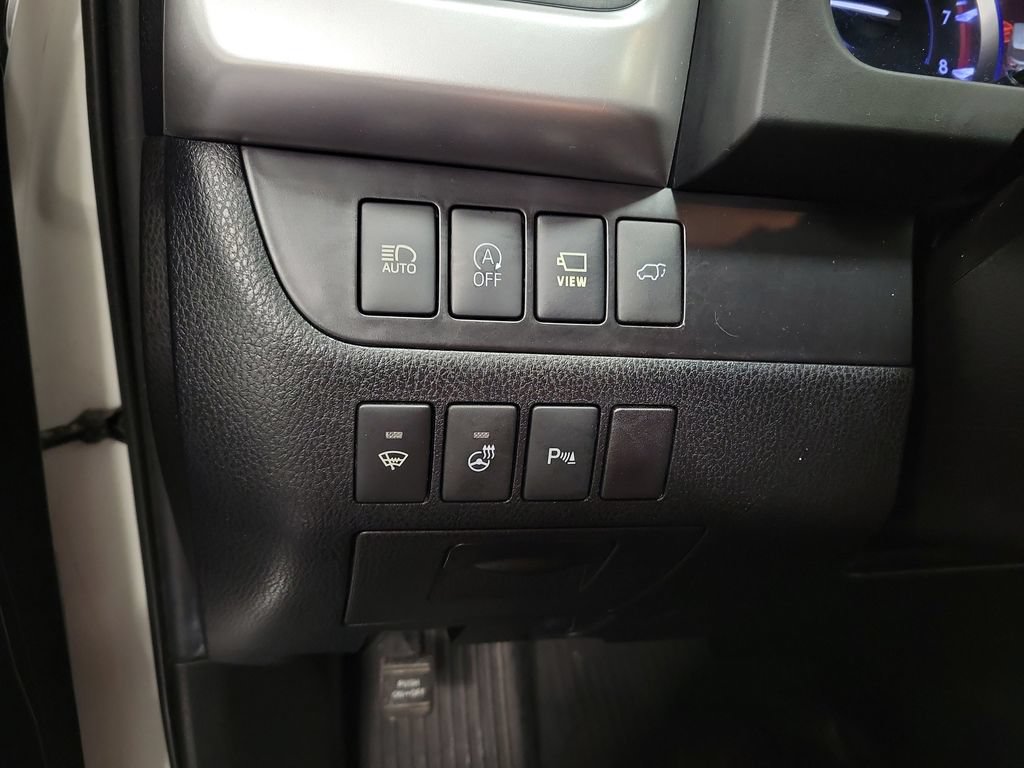 Used 2019 Toyota Highlander Limited Platinum AWD/4WD image 22
