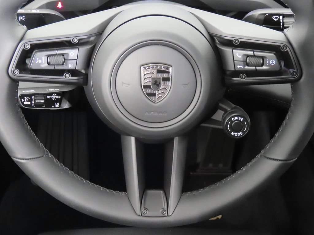 New 2026 Porsche Taycan Turbo AWD/4WD image 19