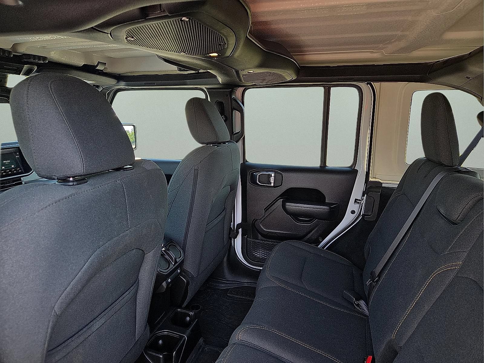 Used 2025 Jeep Wrangler Unlimited Sport AWD/4WD image 10