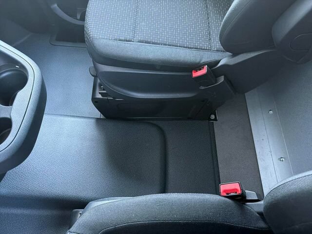 Used 2023 Mercedes-Benz Metris image 33