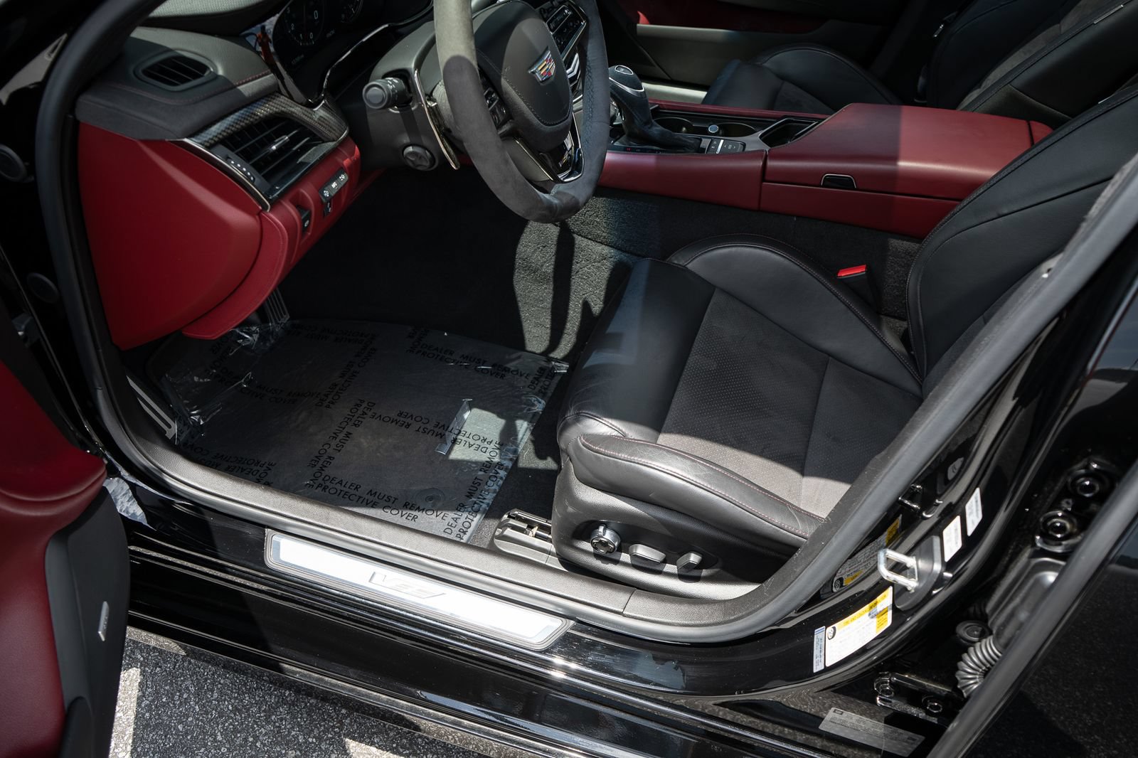 Used 2018 Cadillac CTS V RWD image 41