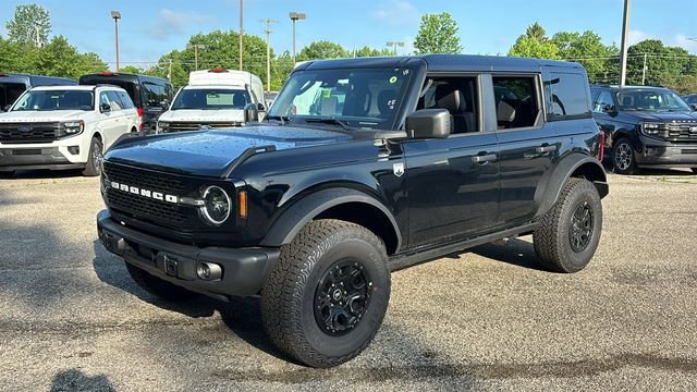 New 2026 Ford Bronco Big Bend w/ Black Diamond Package AWD/4WD image 2