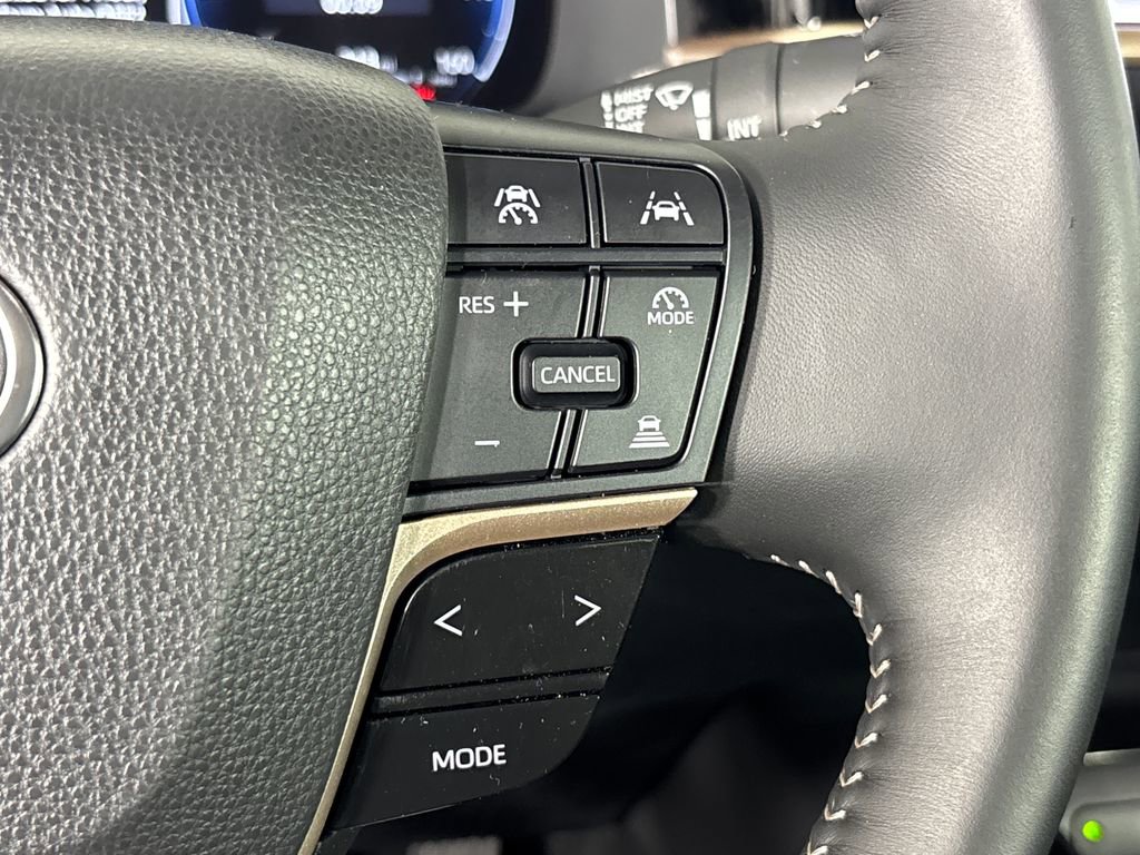 Certified 2026 Toyota Crown XLE image 15