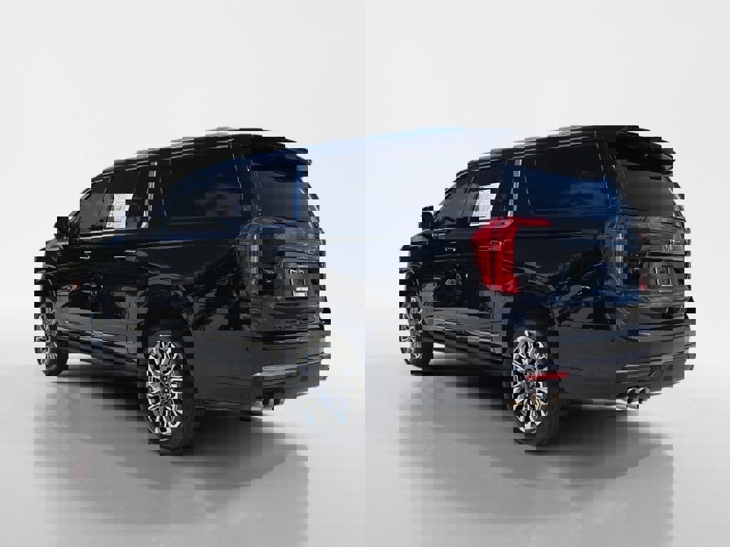 Used 2024 GMC Yukon XL Denali Ultimate image 5