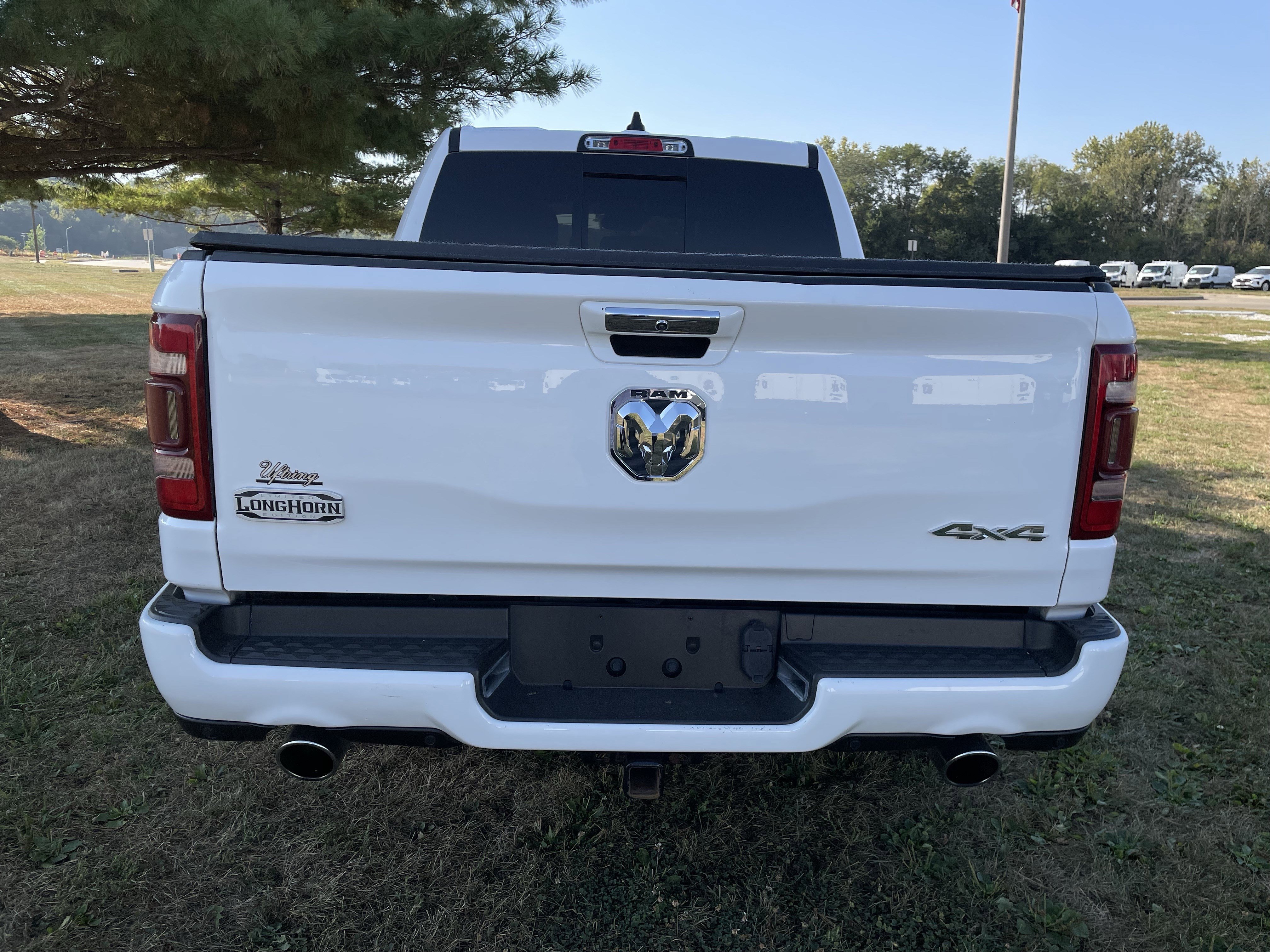 Used 2022 RAM 1500 Limited w/ Body Color Bumper Group image 4