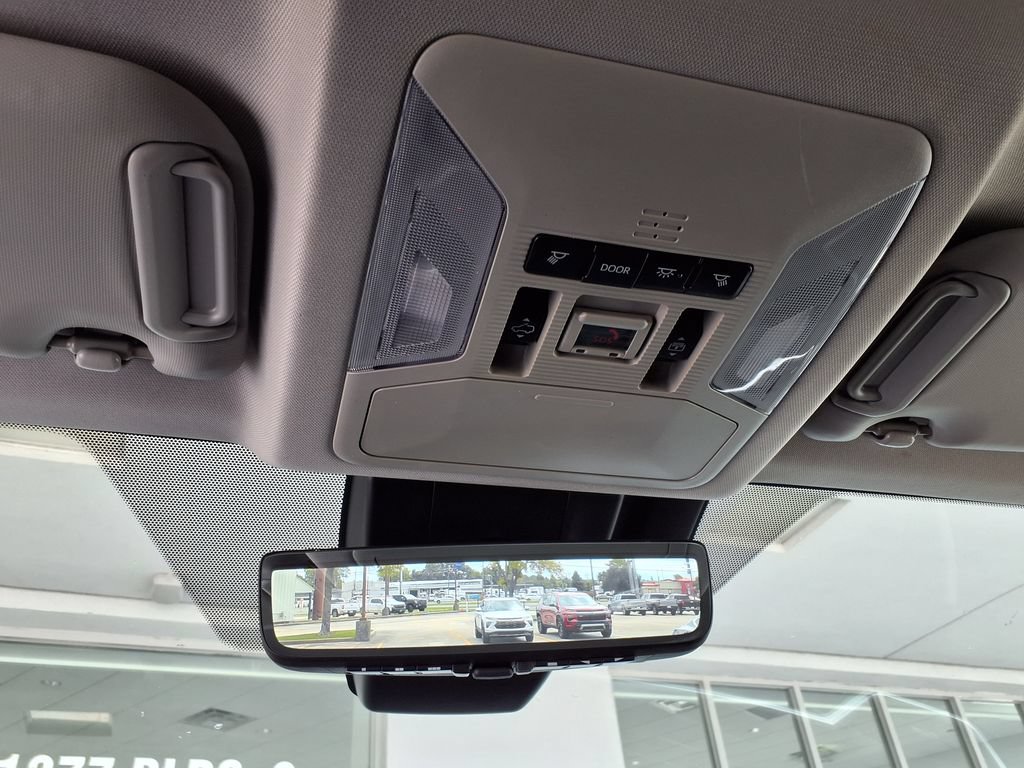 Used 2020 Toyota RAV4 Limited FWD image 35