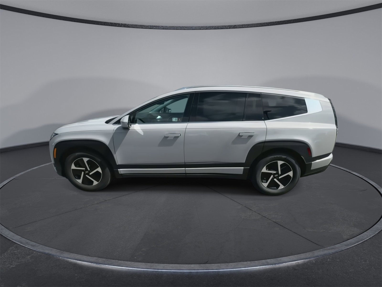 New 2026 Hyundai Ioniq 9 SE image 5