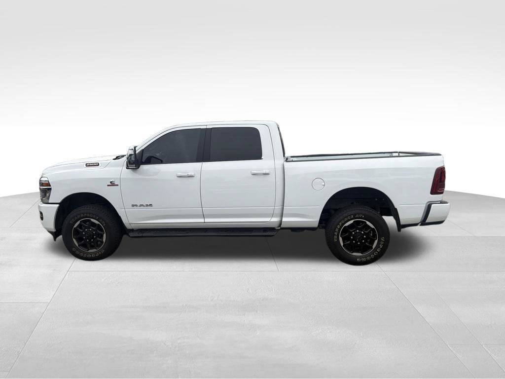 Used 2026 RAM 2500 Laramie AWD/4WD image 11