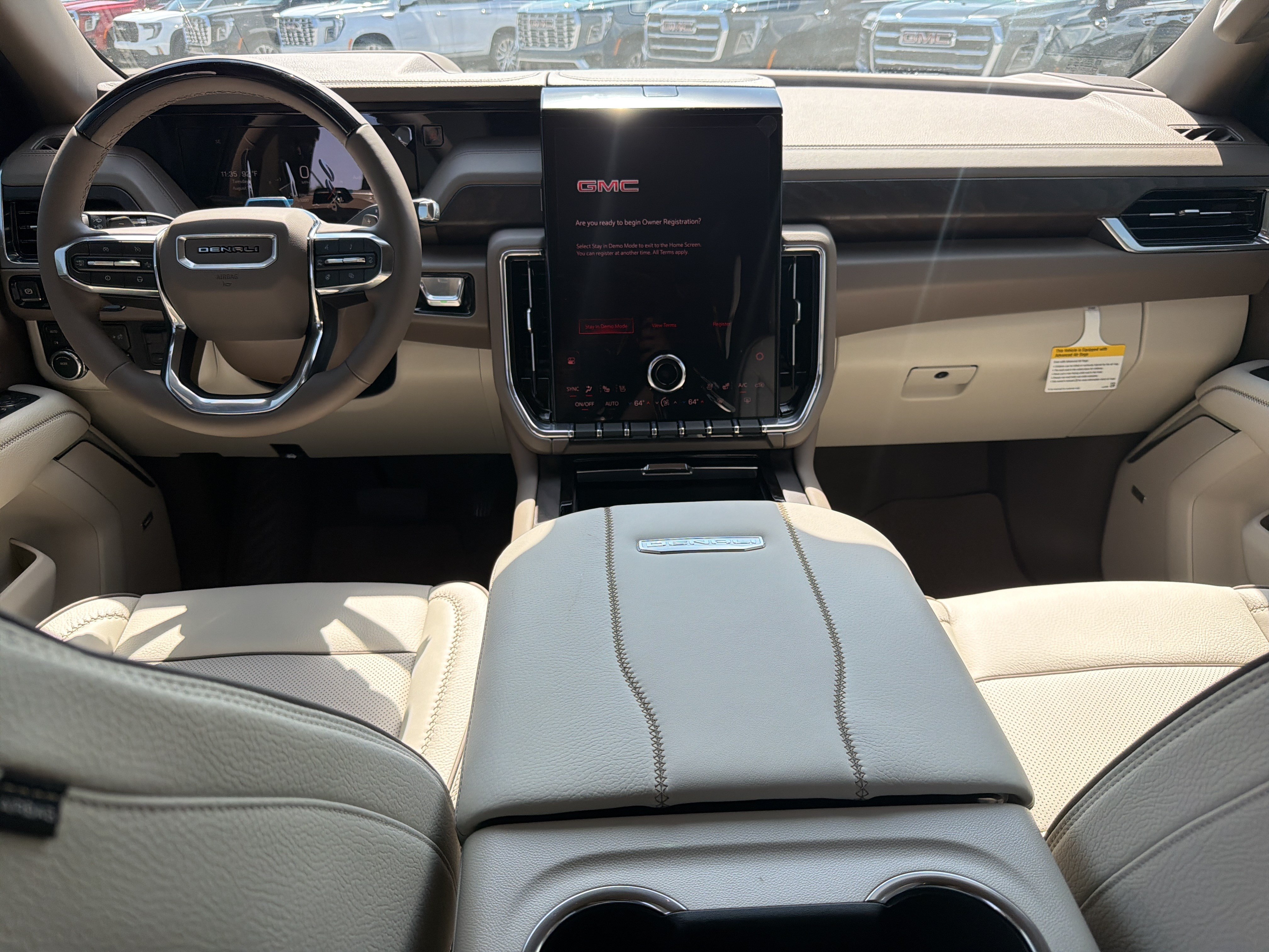 New 2026 GMC Yukon Denali w/ Advanced Technology Package AWD/4WD image 24