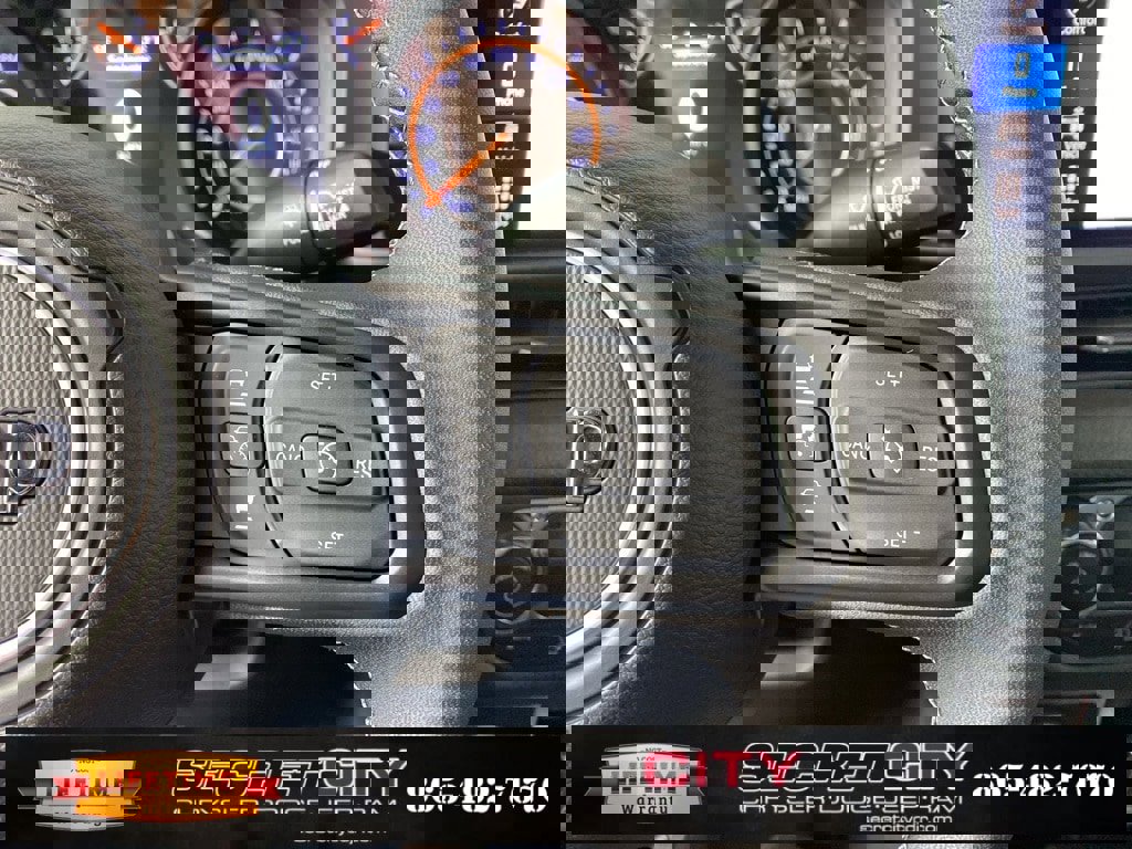 New 2025 Jeep Gladiator Sport image 16