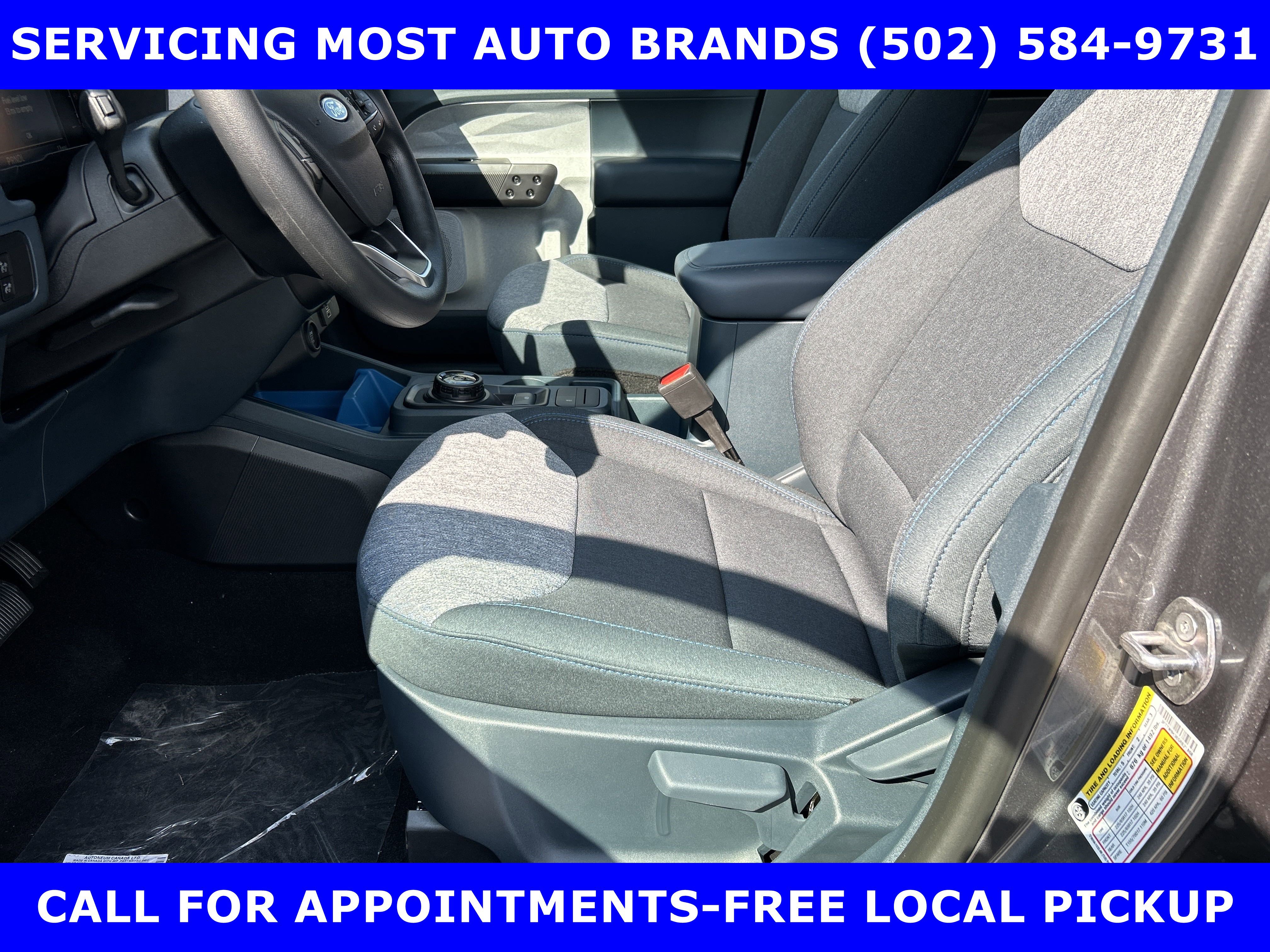 New 2025 Ford Maverick XLT image 32