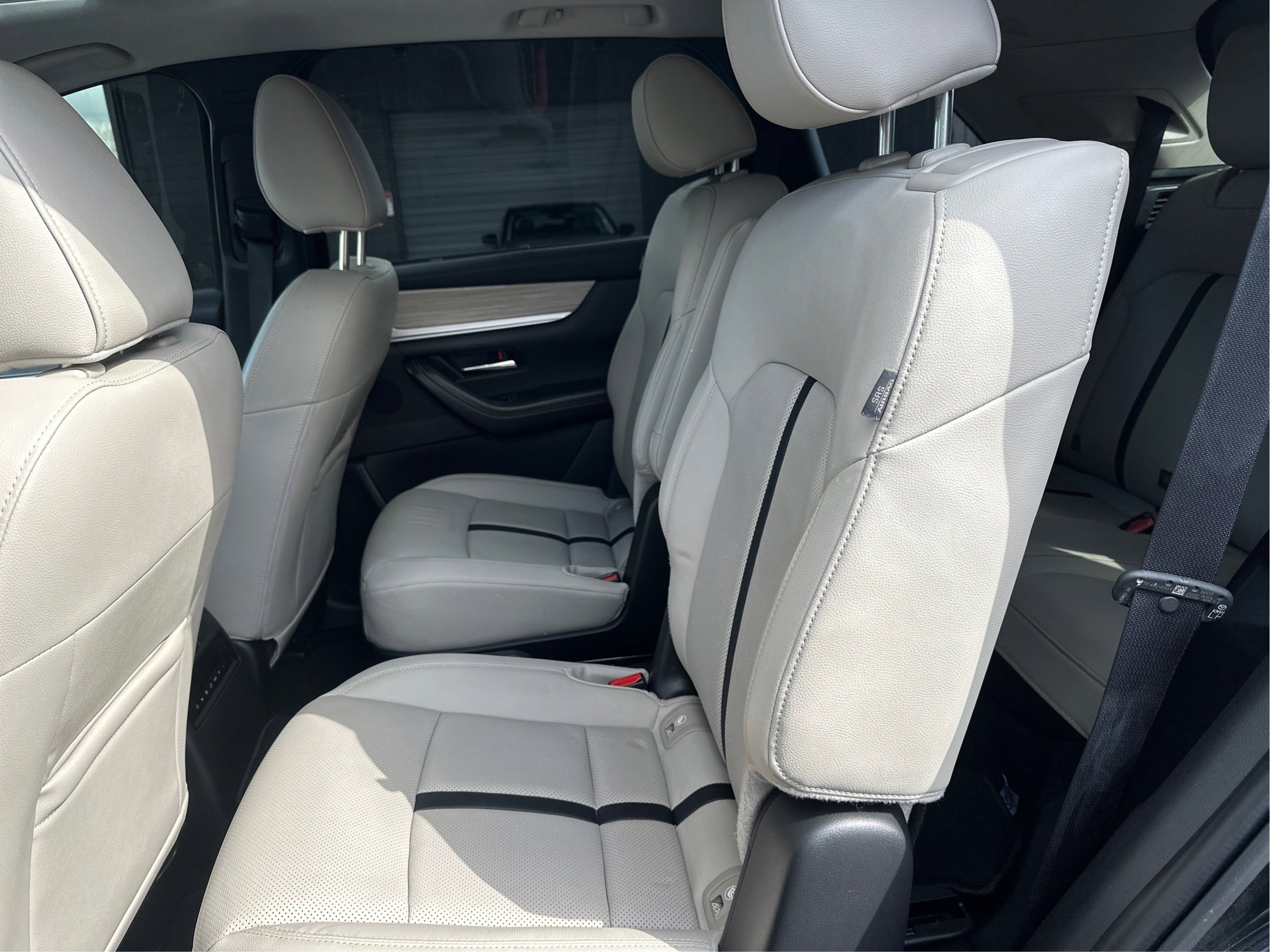 Certified 2024 MAZDA CX-90 3.3 Turbo w/ Preferred Package image 10