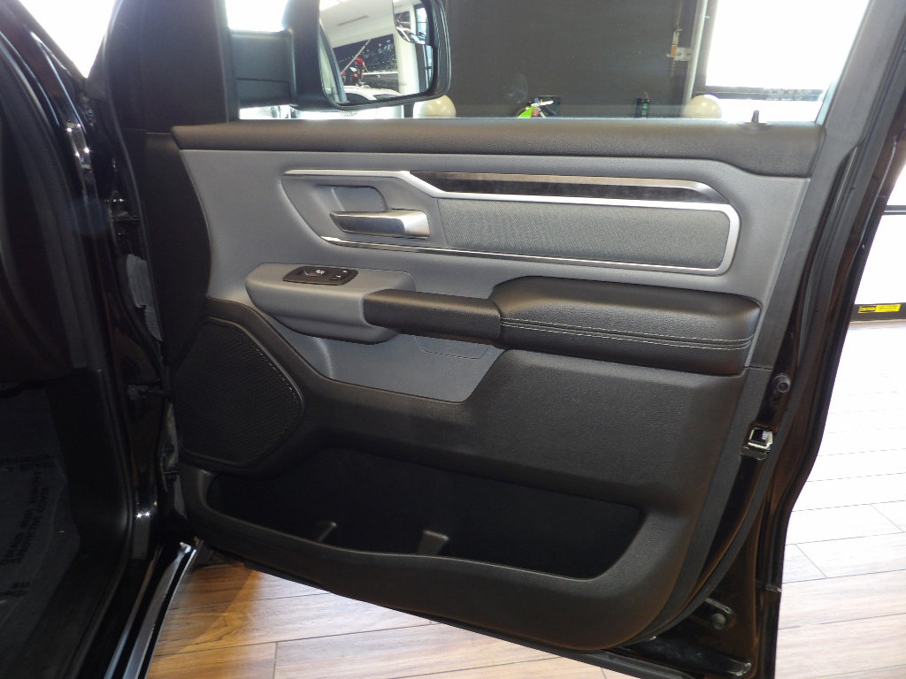 Used 2022 RAM 1500 Big Horn AWD/4WD image 14
