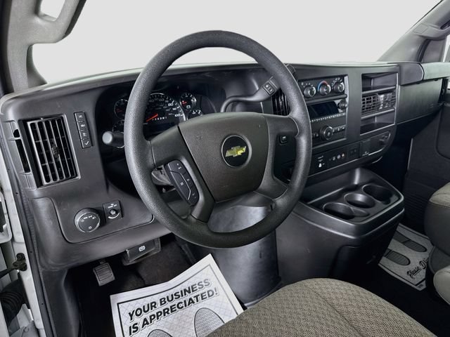 Used 2024 Chevrolet Express 3500 LT w/ LT Preferred Equipment Group RWD image 9