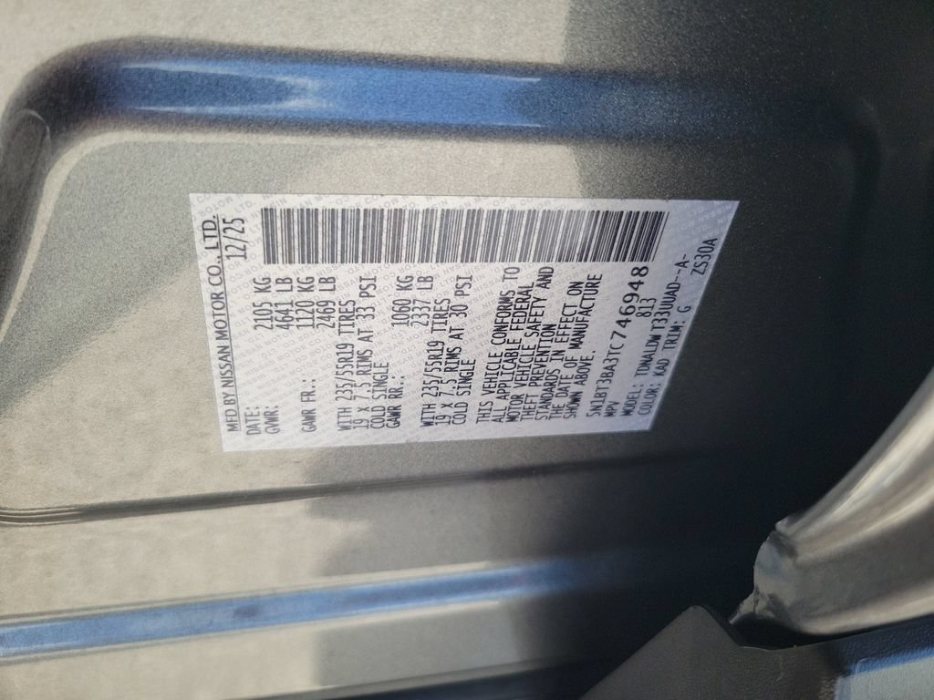 Used 2026 Nissan Rogue Dark Armor FWD image 32