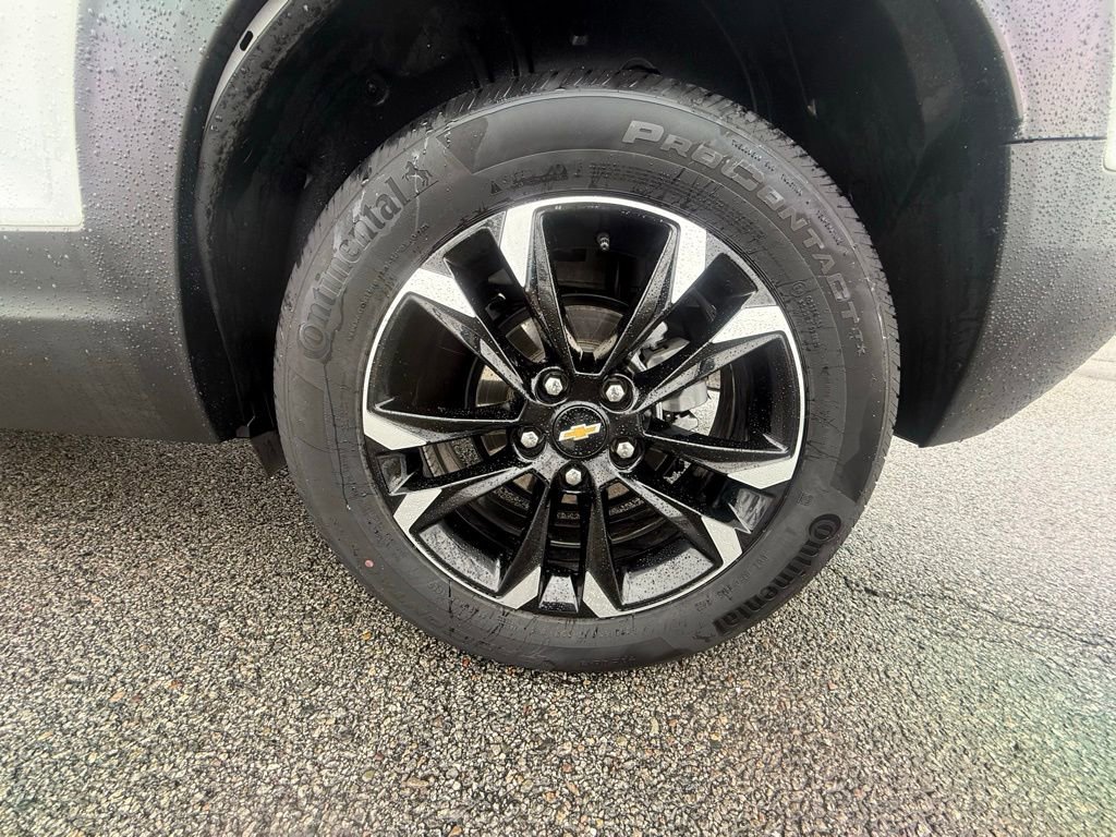 Used 2023 Chevrolet TrailBlazer LT w/ Convenience Package image 29