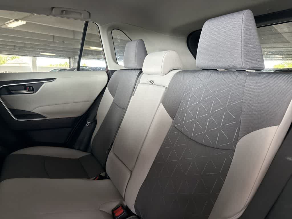 Used 2024 Toyota RAV4 XLE w/ Convenience Package FWD image 22