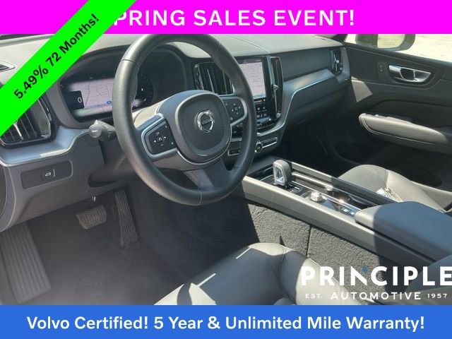 Certified 2025 Volvo XC60 B5 Core image 30