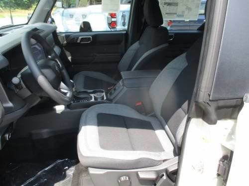 New 2025 Ford Bronco 4-Door AWD/4WD image 6