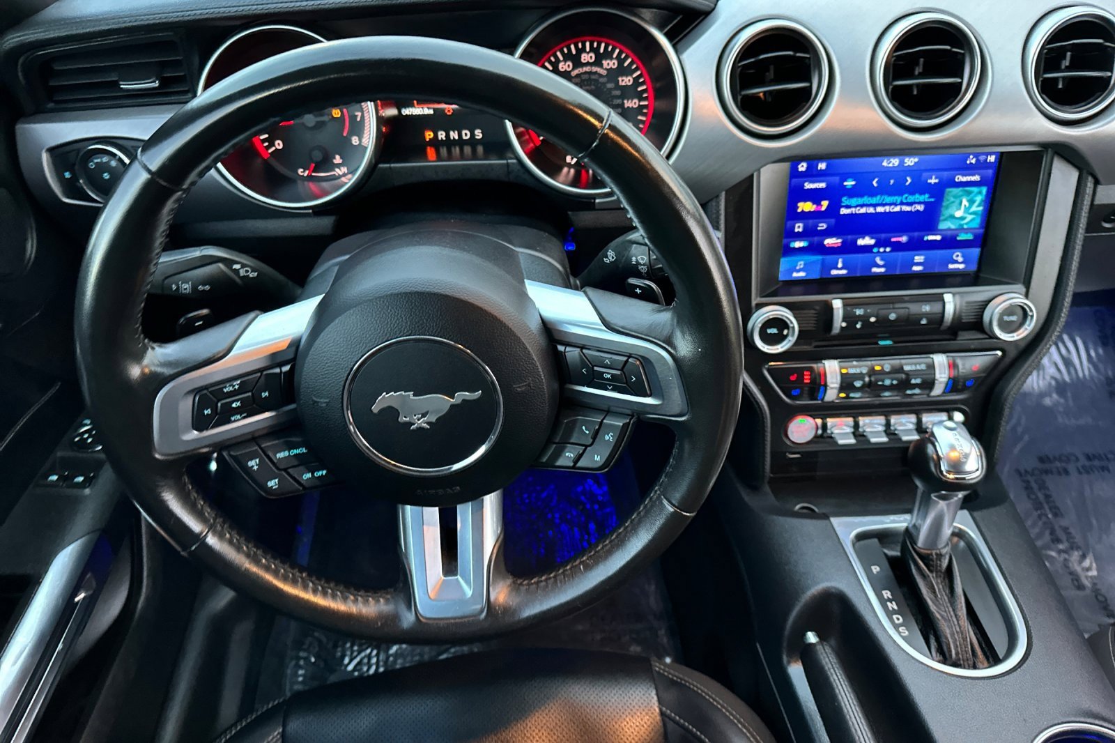 Used 2021 Ford Mustang Premium image 14